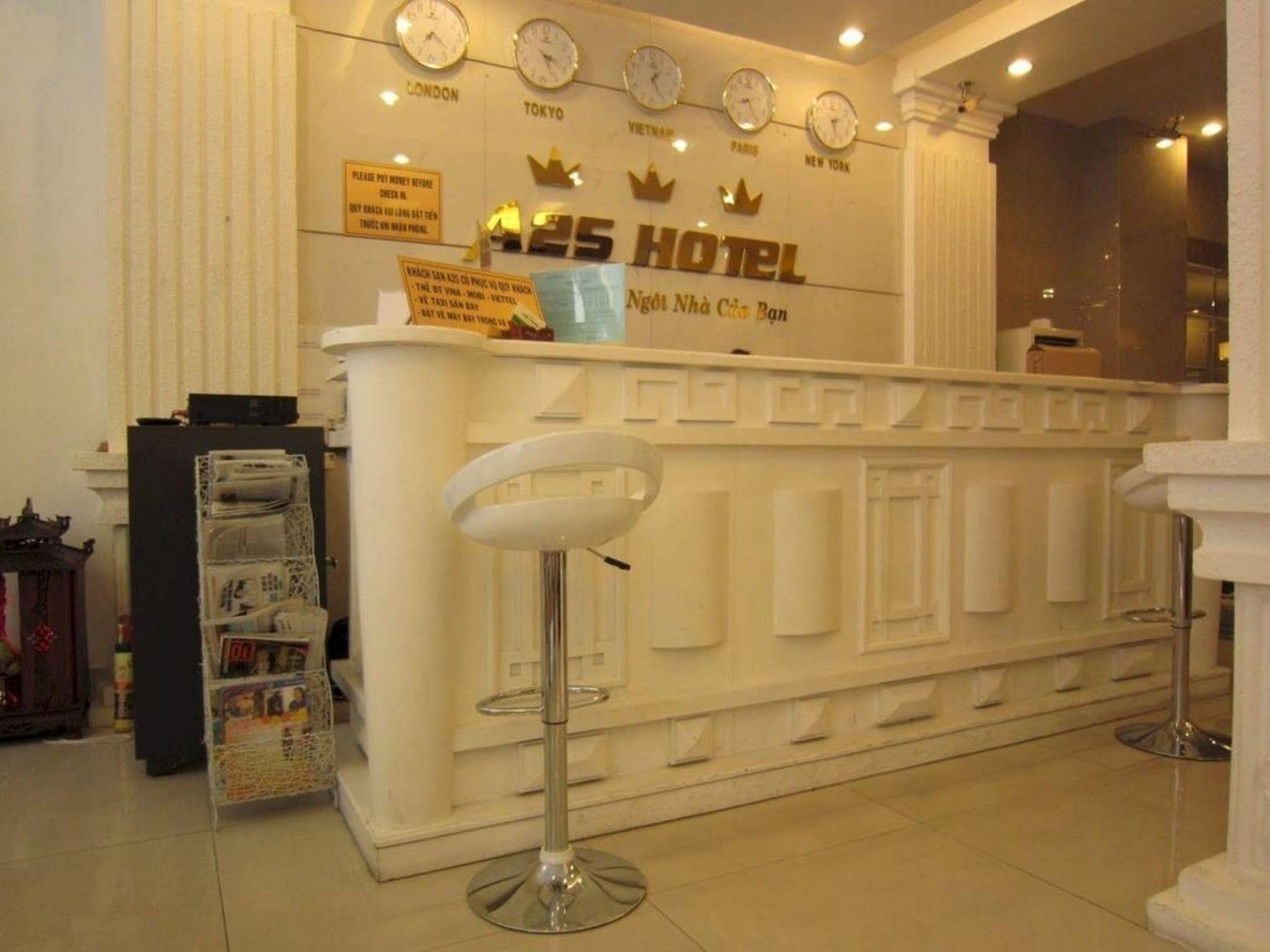 A25 Hotel - 274 De Tham Ho Chi Minh-byen Eksteriør bilde