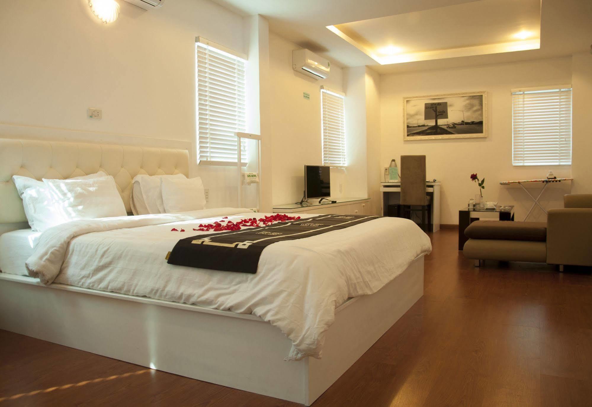 A25 Hotel - 274 De Tham Ho Chi Minh-byen Eksteriør bilde